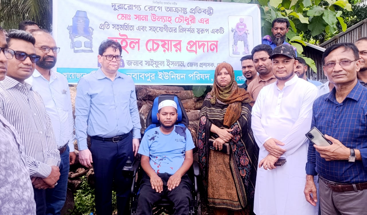 জেলা প্রশাসক ও নবাবপুর ইউপি চেয়ারম্যানের মানবিক উদ্যোগে বদলে গেল পঙ্গু ব্যক্তির জীবন