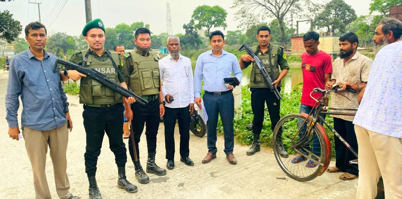 ফেনীতে ৩ মাদকসেবীর জেল-জরিমানা ফেনীতে ৩ মাদকসেবীর জেল-জরিমানা